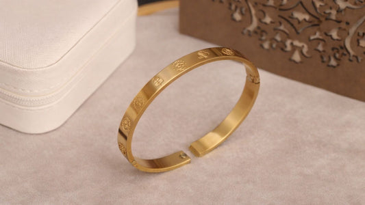 Kada Bracelet for Men: Styling Tips and Meaning