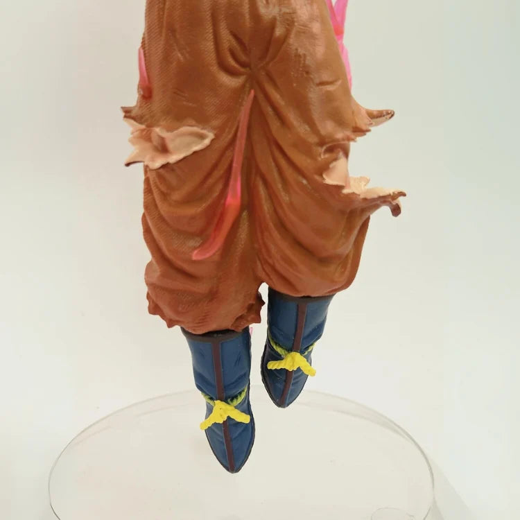 WHP™ – Goku Action Figure Sculpt Ultra Instinct Form